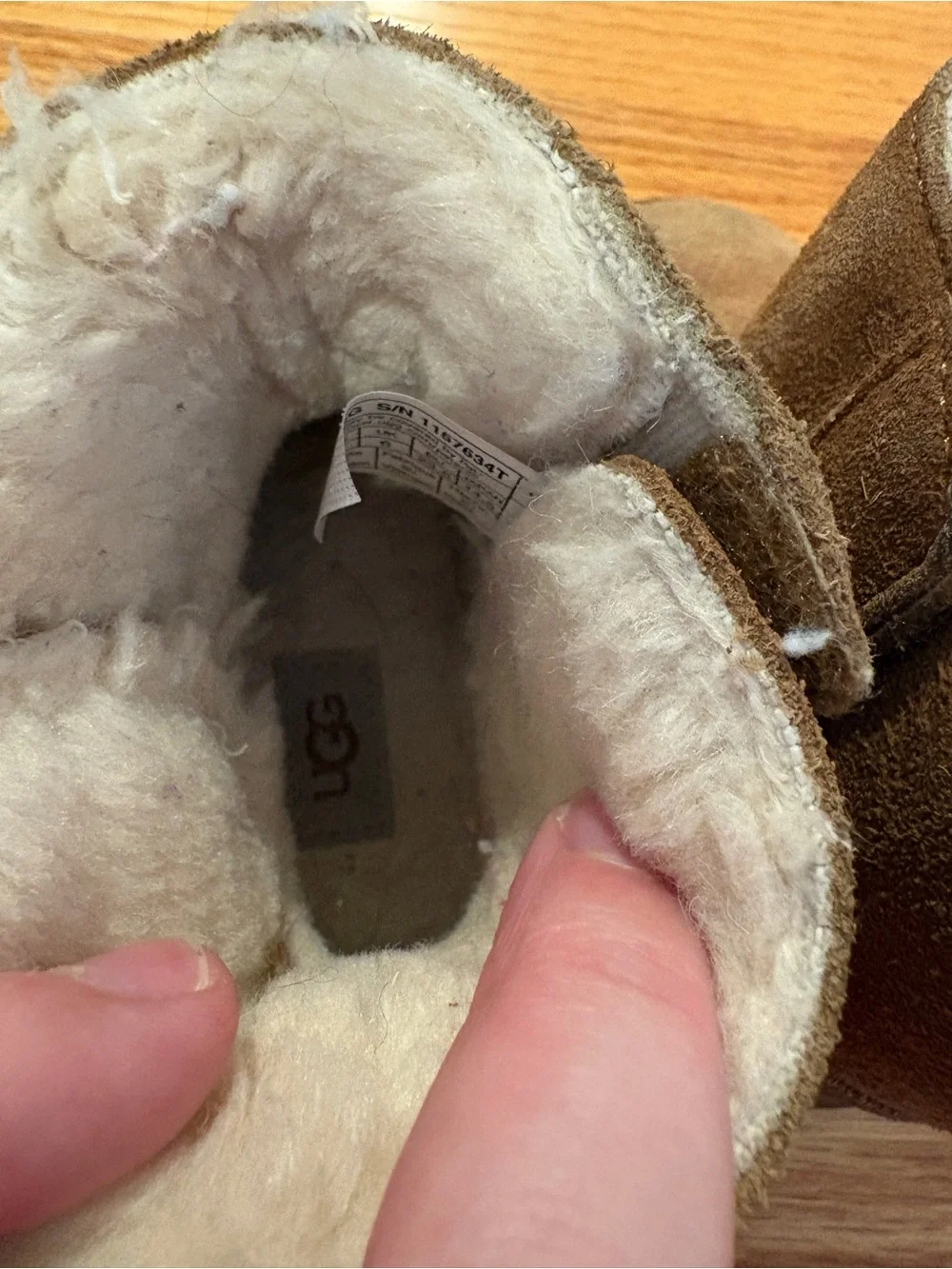 UGG Kids Chestnut Suede Cozy Boots